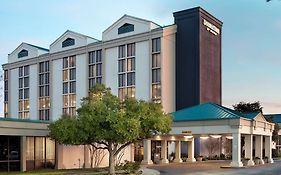 Doubletree Hilton Dfw Airport North